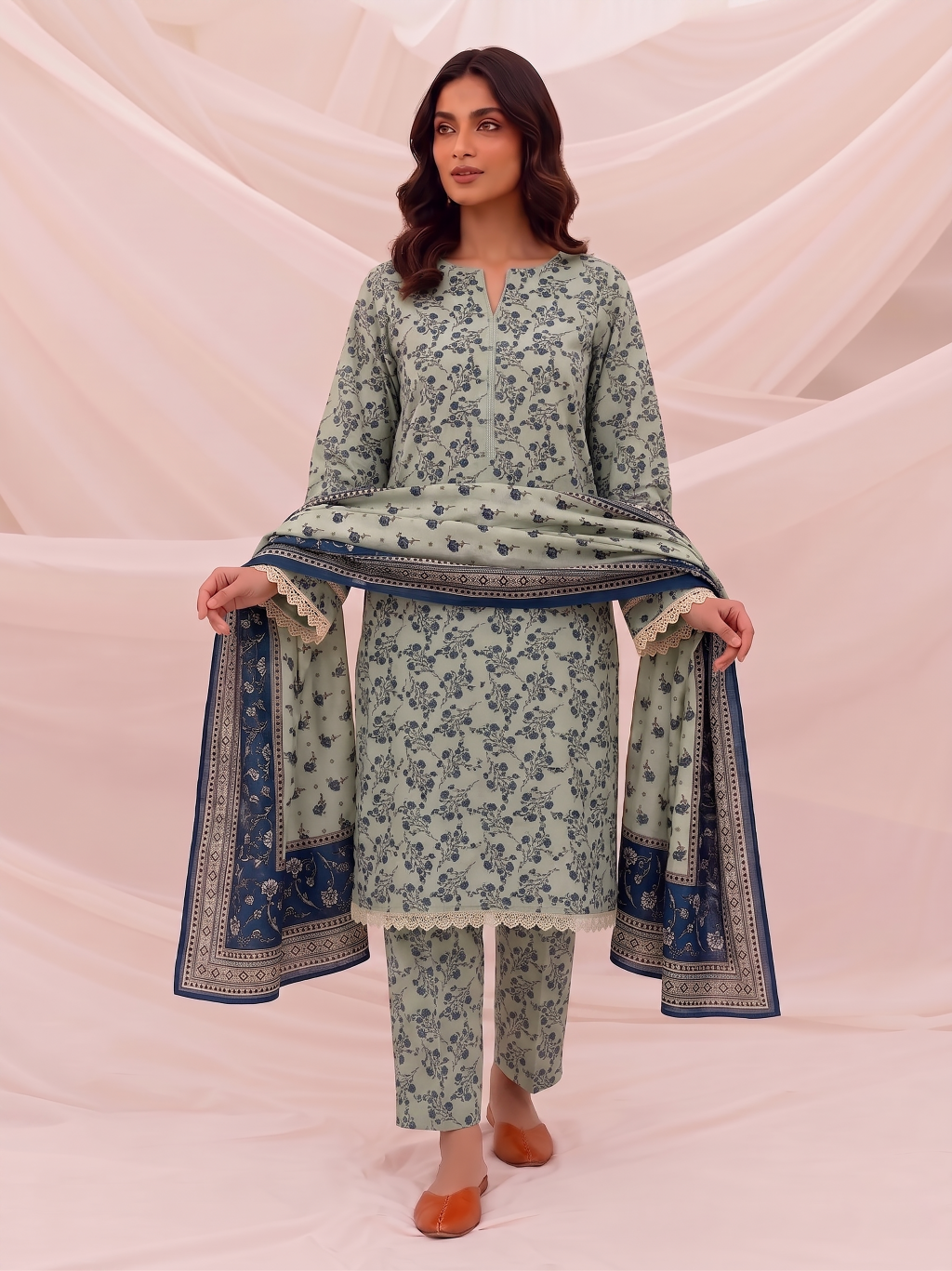 3 Pcs Lawn Unstitched Suit 501