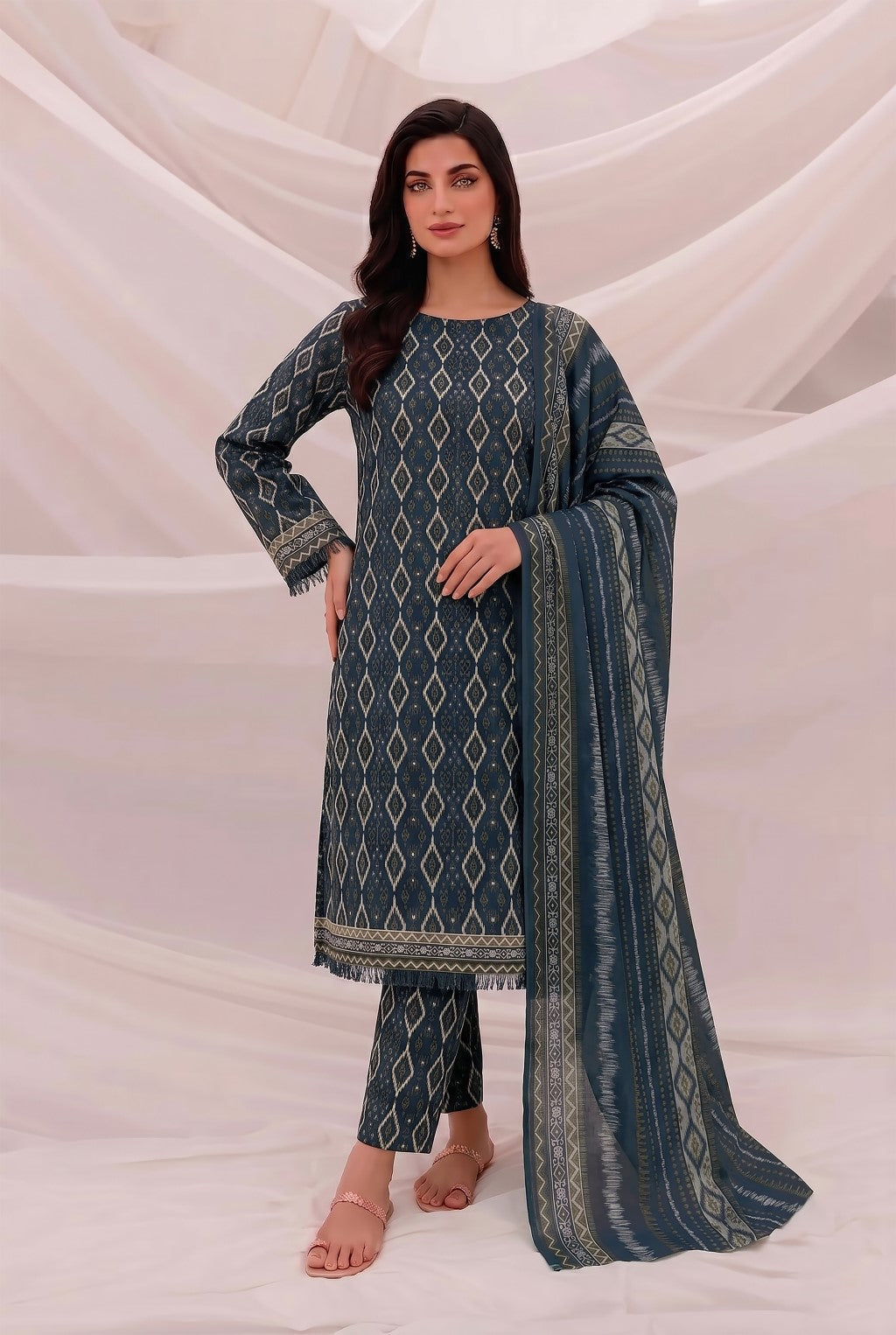 3 Pcs Lawn Unstitched Suit 506