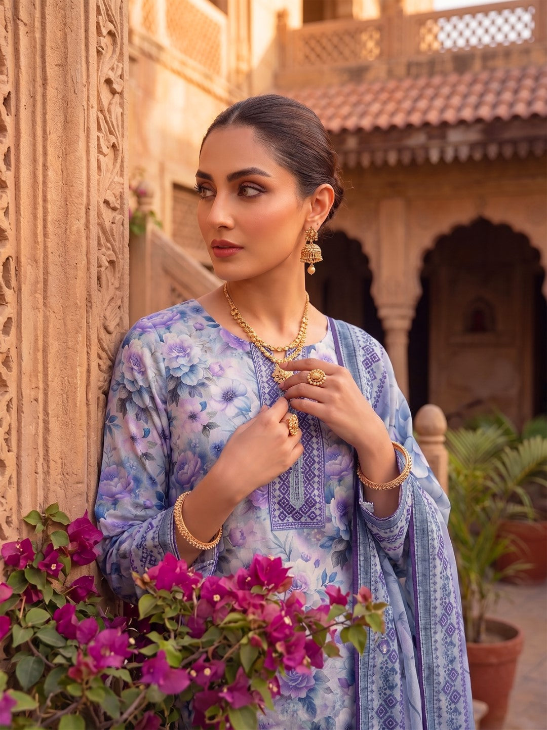 3 Pcs Lawn Unstitched Suit 590